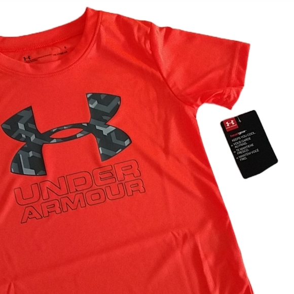 🛍HP🛍Under Armour T-Shirt - Picture 2 of 4